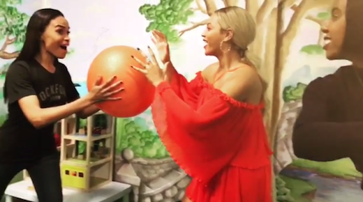 mannequin change via www.rappler.com