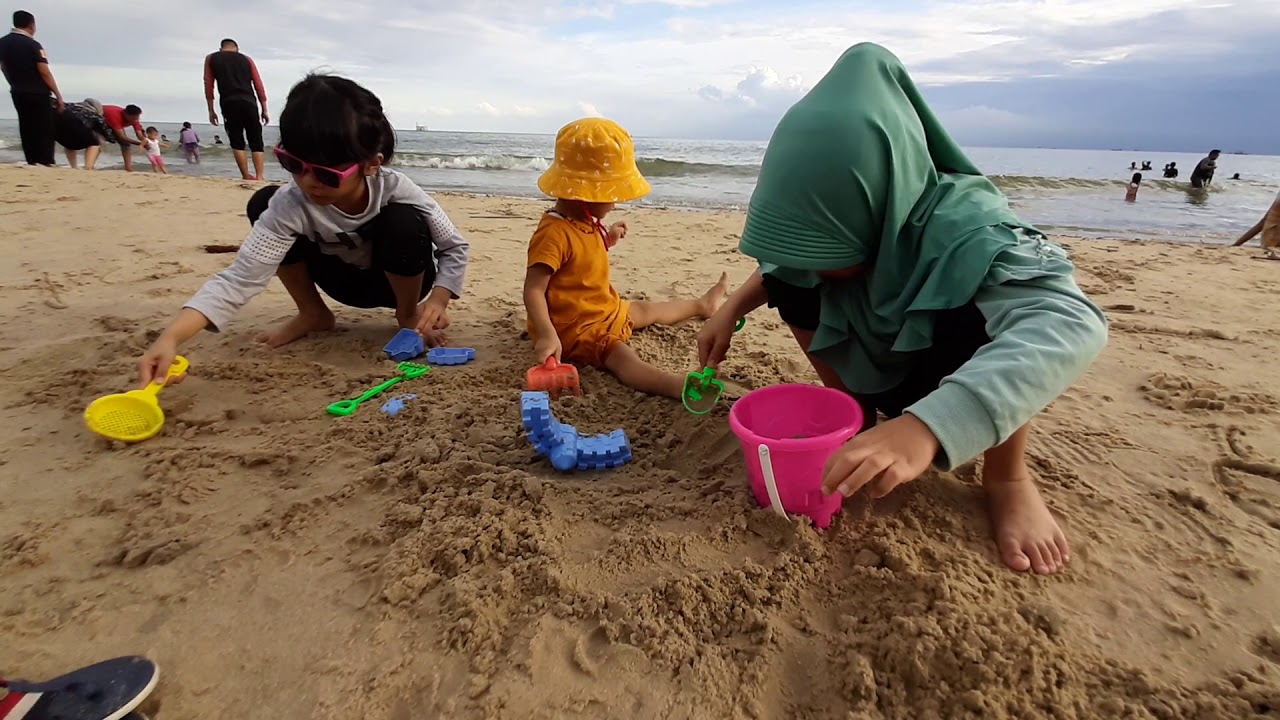 Kisah Di Balik Arti Mimpi Main Di Pantai Ternyata Ini Artinya Menurut Pakar